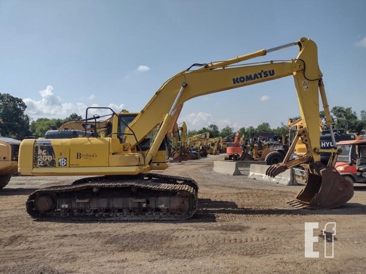 2012-komatsu-pc200-image-3