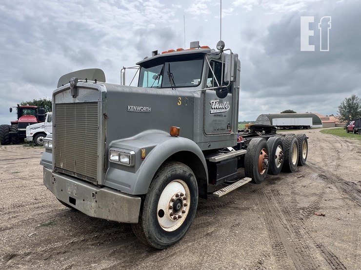 1992-kenworth-w900-image-1