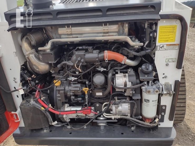 2023-bobcat-t770-image-38