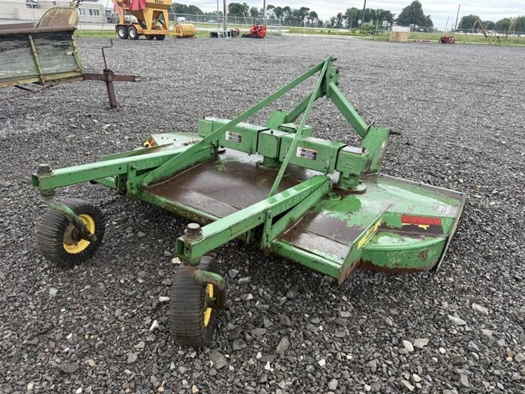 john-deere-8-image-3