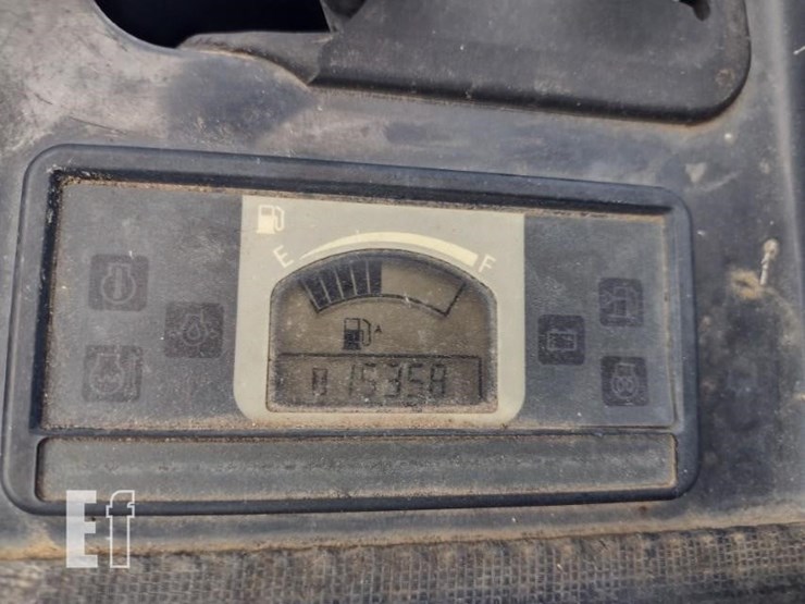 2022-deere-26g-image-6