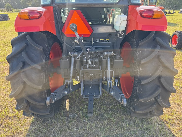 kubota-m7060-image-9