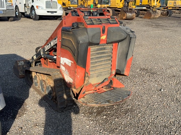 ditch-witch-sk750-image-7