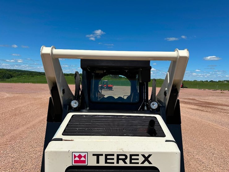 2014-terex-v200s-image-23