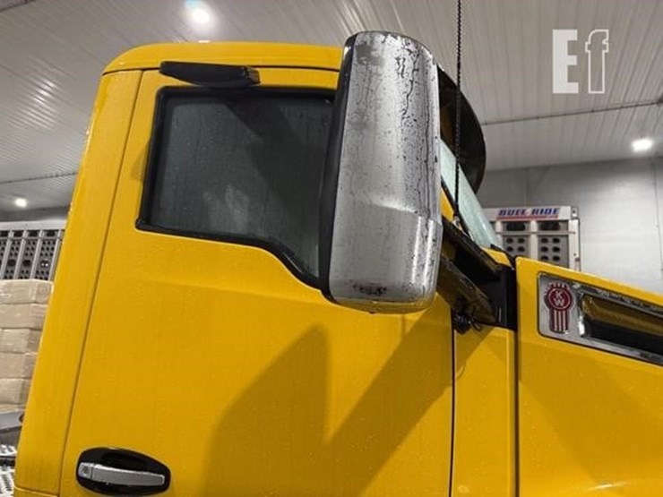 2022-kenworth-t680-image-20