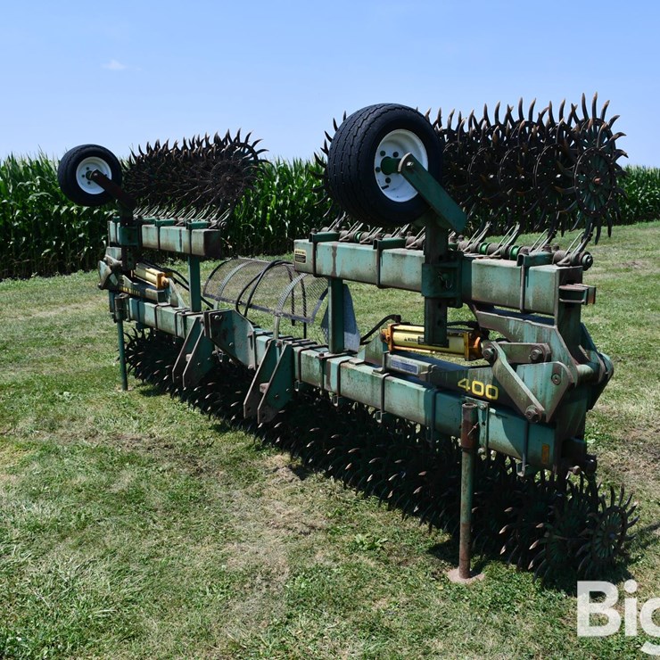 JOHN DEERE 28
