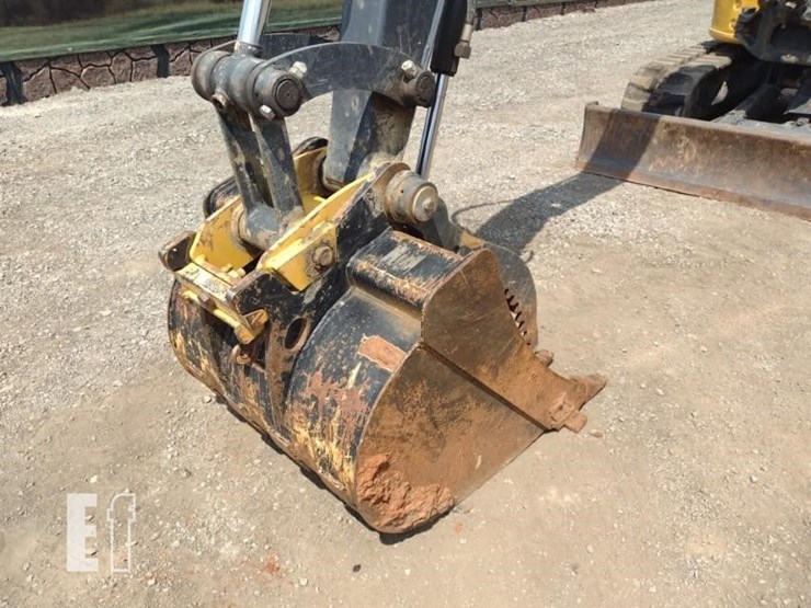 2022-deere-50g-image-18