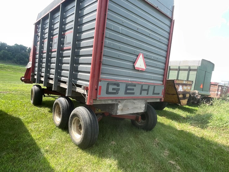 gehl-970-image-7