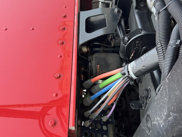 2014-kenworth-t600-image-37