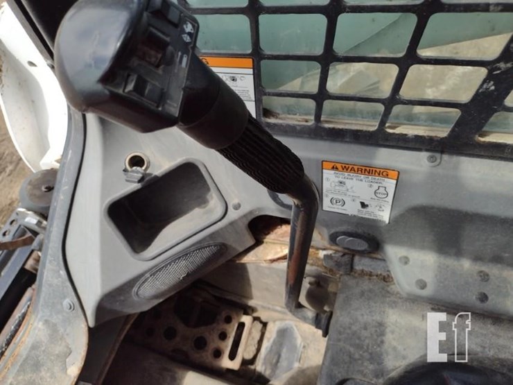 2021-bobcat-s740-image-9