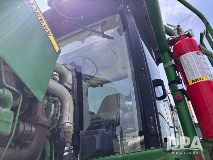 2017-john-deere-r4045-image-38