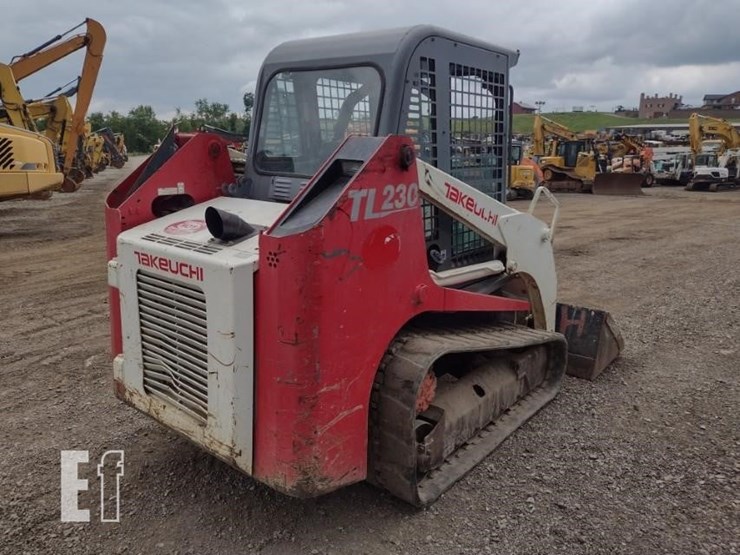 takeuchi-tl230-image-40