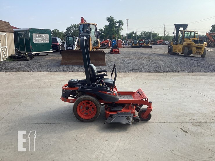 2018-kubota-z121s-image-5