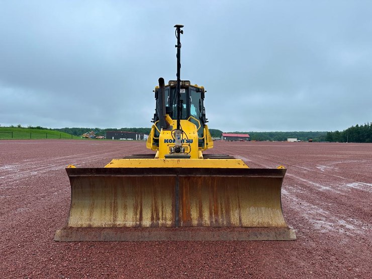 2013-komatsu-d61px-23-image-2