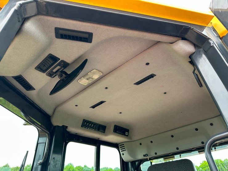 2013-komatsu-d37ex-22-image-49