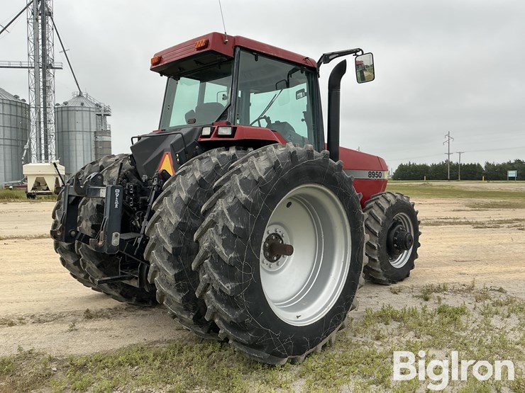 case-ih-8950-image-5