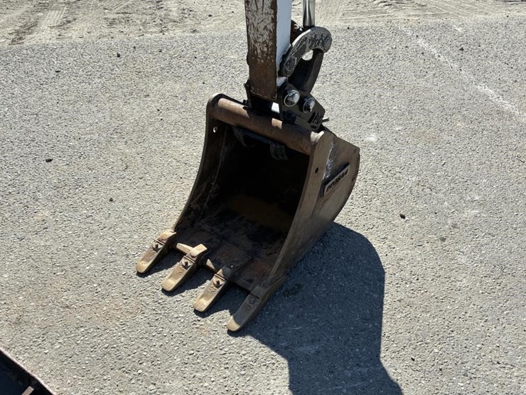 2020-bobcat-e20-image-8