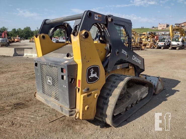 2023-deere-317g-image-39