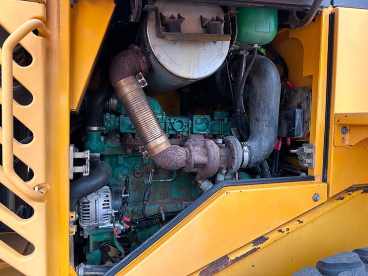 2006-volvo-l90e-image-25