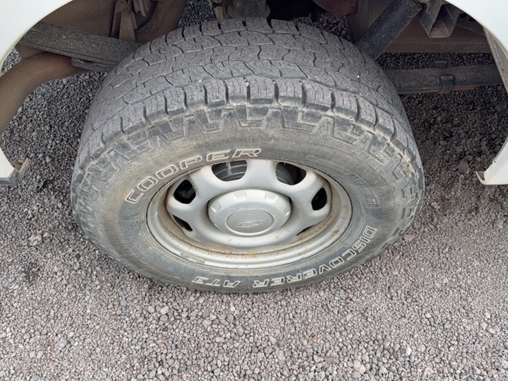 2015-ford-f150-image-8