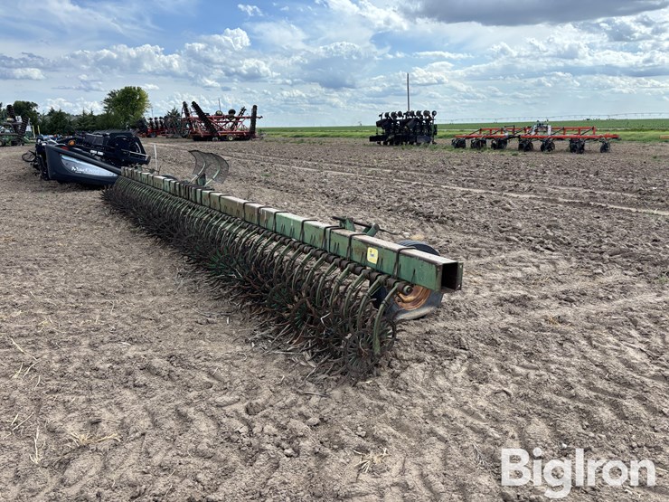 john-deere-400-image-5