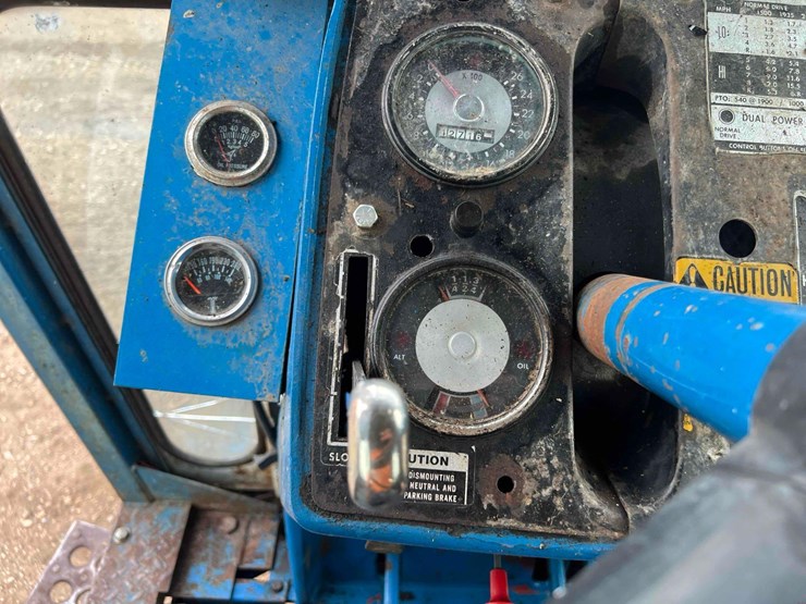 ford-8000-image-16