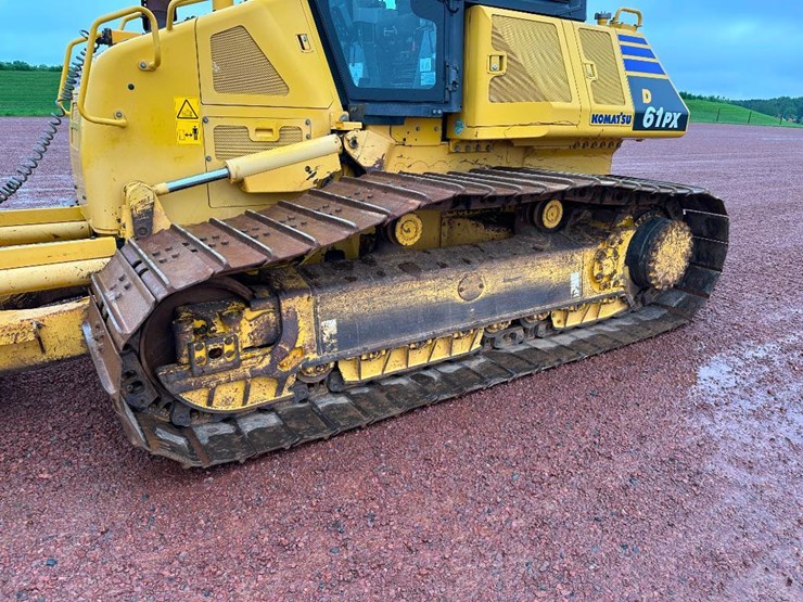 2013-komatsu-d61px-23-image-8