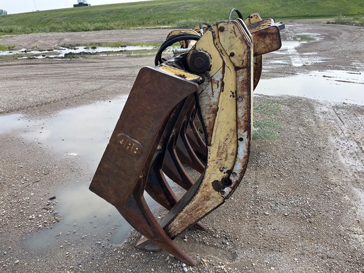 jrb-grapple-fork-image-2