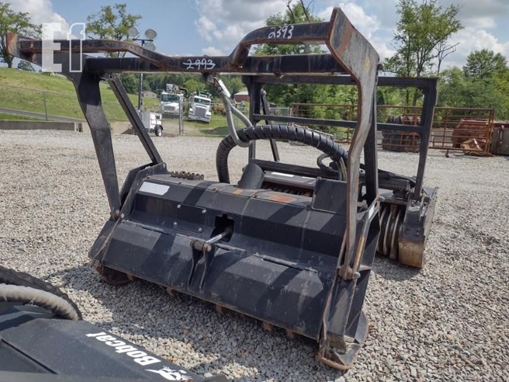 cat-hm415b-mulching-head-image-4