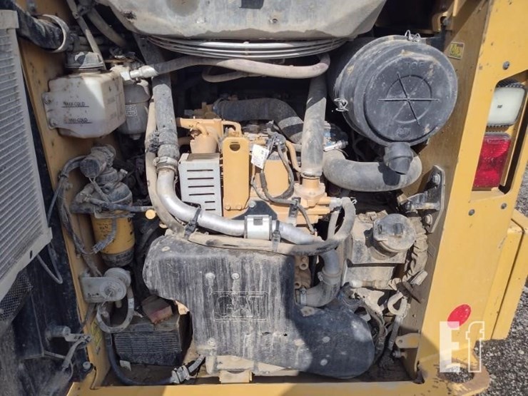 2022-caterpillar-259d3-image-36