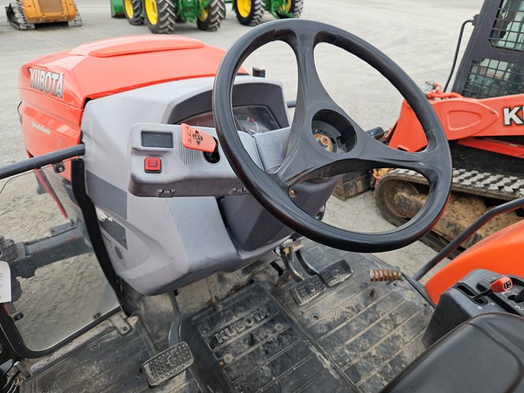 2021-kubota-m6s-111-image-7