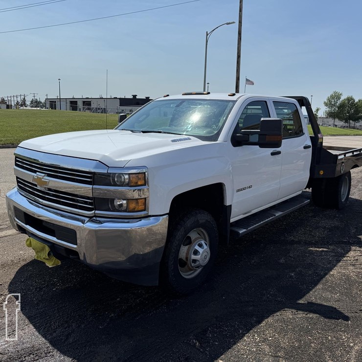 2015 CHEVROLET 3500HD