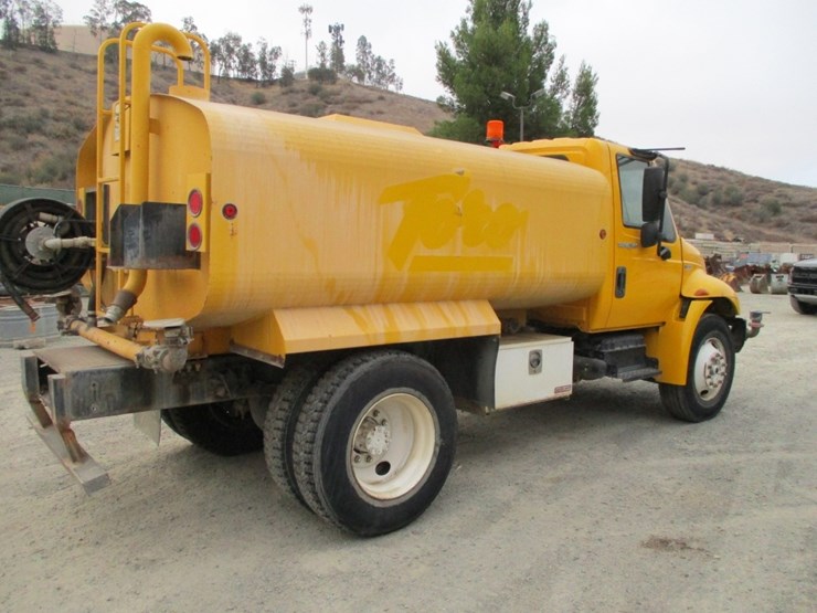 2013-international-durastar-4300-image-4