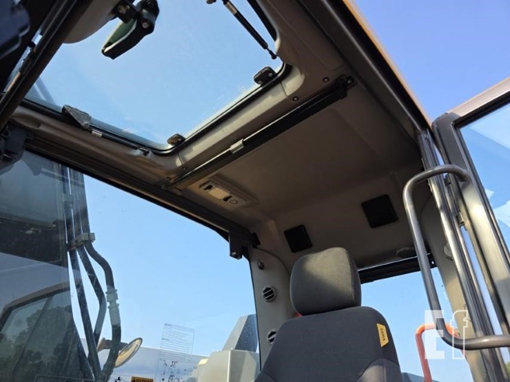 2021-volvo-ec140el-image-9