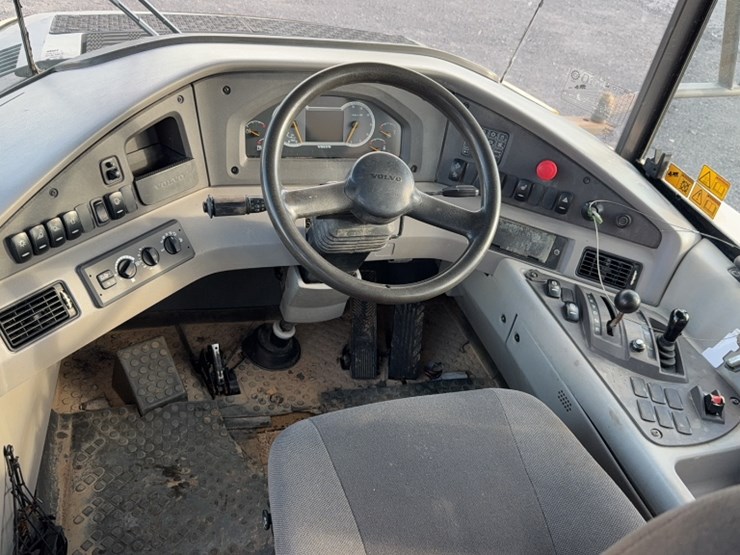 volvo-a25f-image-15