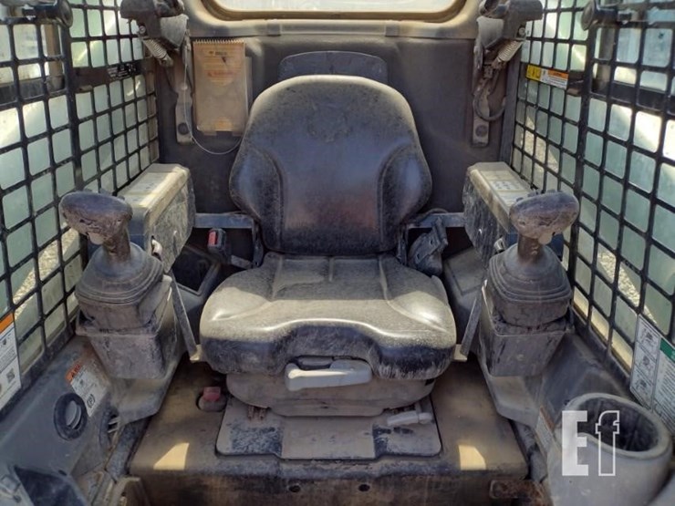 2019-bobcat-t595-image-10
