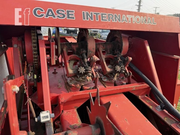 case-ih-8530-image-7