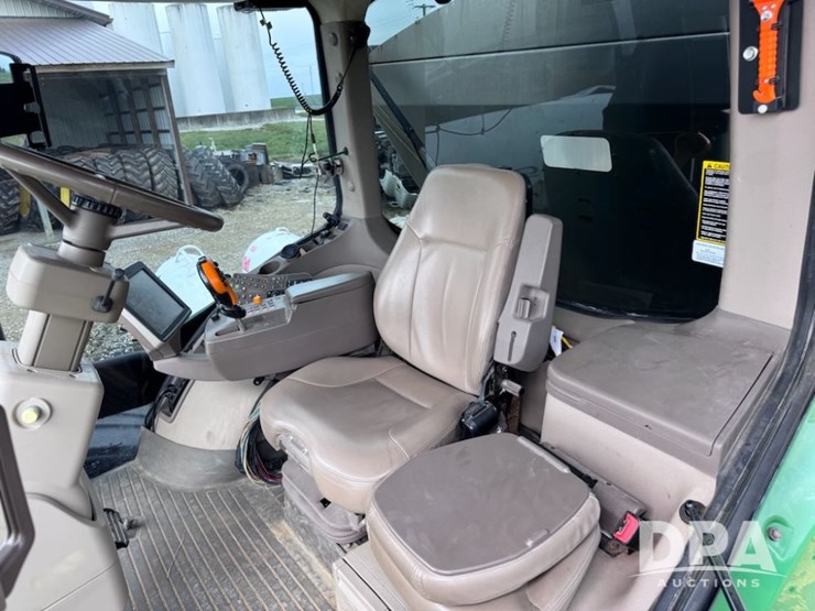 2017-john-deere-r4045-image-32