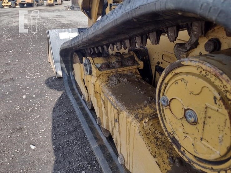 2022-caterpillar-259d3-image-22