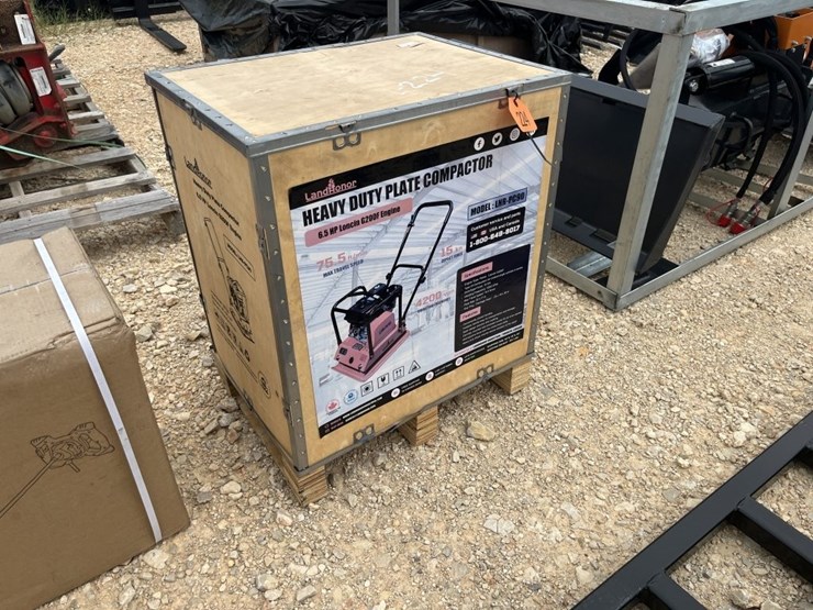 land-honor-plate-compactor-image-1