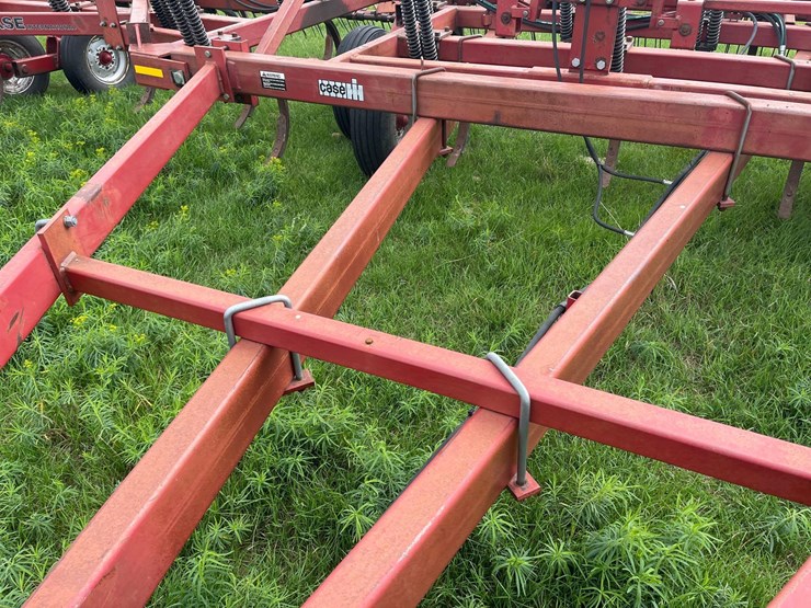 case-ih-5600-image-6