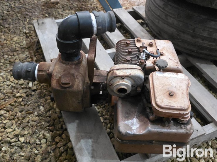 briggs-&-stratton-5-hp-gas-pump-image-4