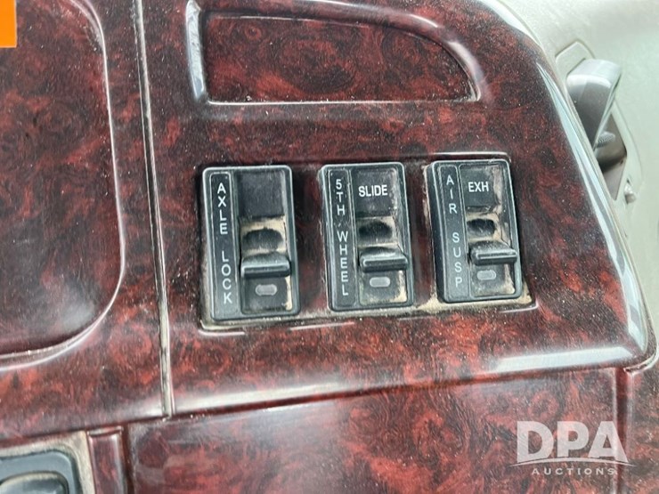 2006-sterling-day-cab-truck-(jn2505)-image-76