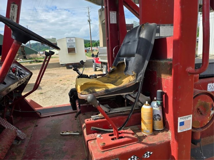 #2604-•-1987-taylor-tse-90-01-fork-lift-image-17