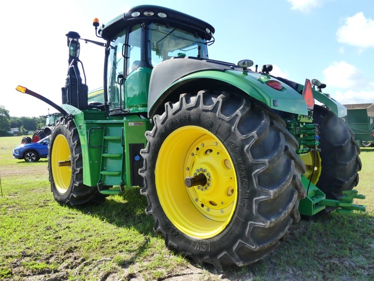 2019-john-deere-9370r-image-3