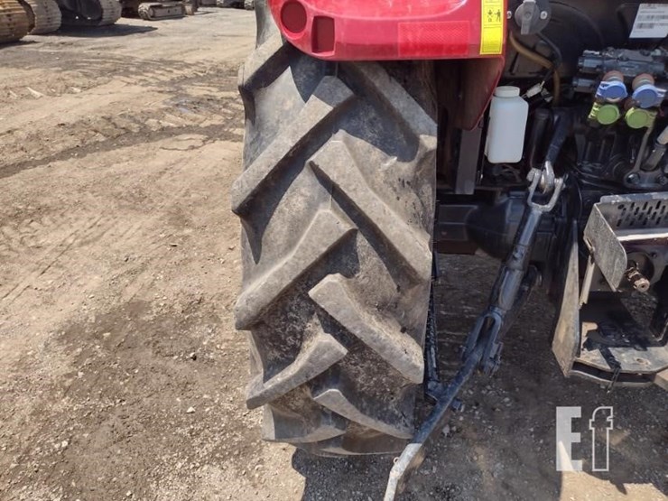 2022-case-ih-farmall-75a-image-23