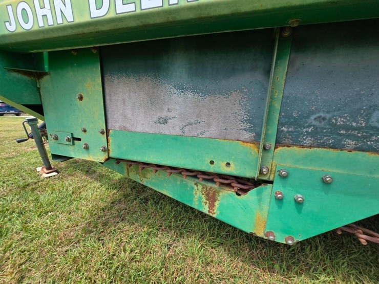 john-deere-350-image-8