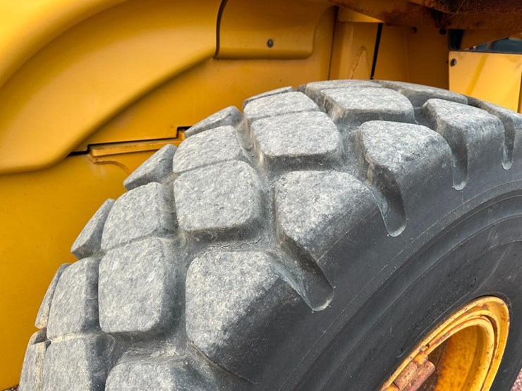 2006-caterpillar-924g-image-8