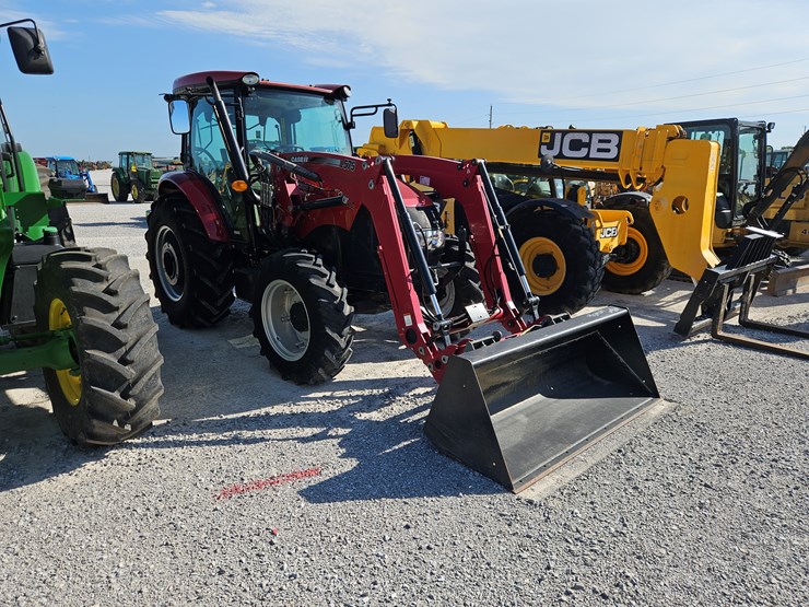 case-ih-farmall-115a-image-24