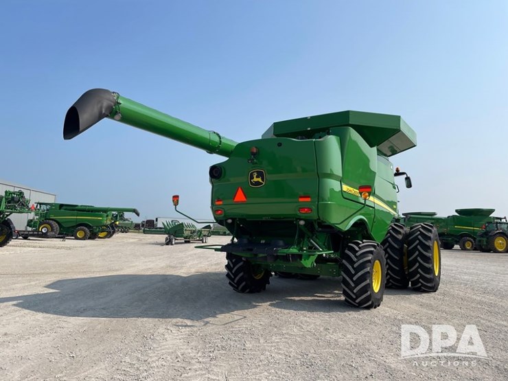 2016-john-deere-s690-image-11